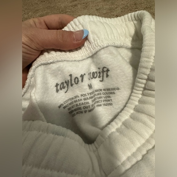 NWOT Taylor Swift folklore sweatpants - Picture 6 of 6